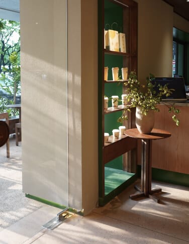 Store Photo 14